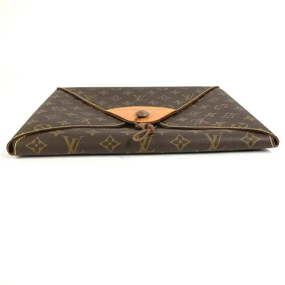 LOUIS VUITTON Brown Monogram Canvas Clutch Bag